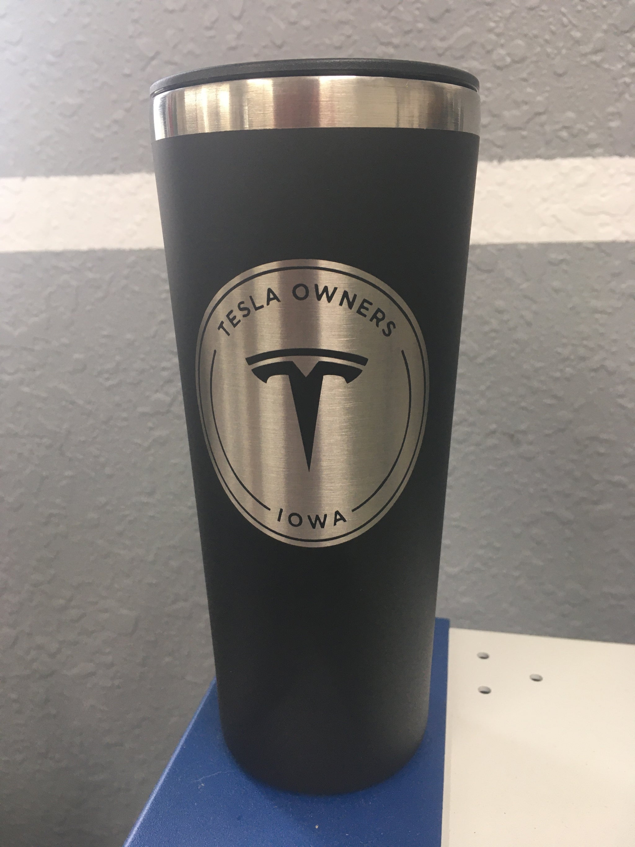 Iowa Tesla Owners Club Tumbler - Kansas City Kreations